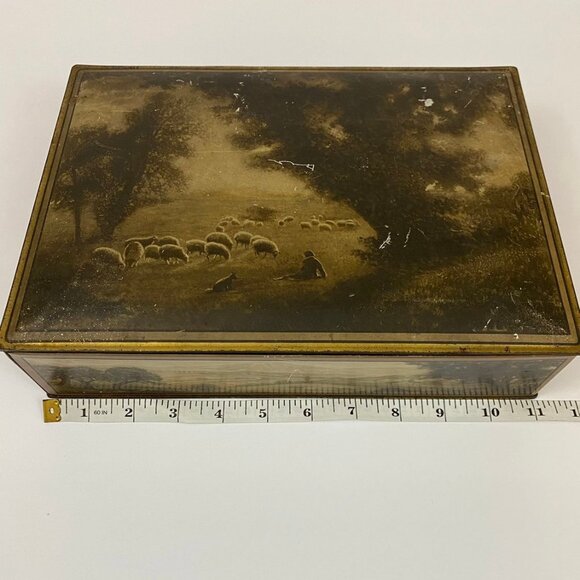 Vtg Vintage Uneeda NBC National Biscuit Company Hinged Box Farm Pasture Sheep - Picture 9 of 12
